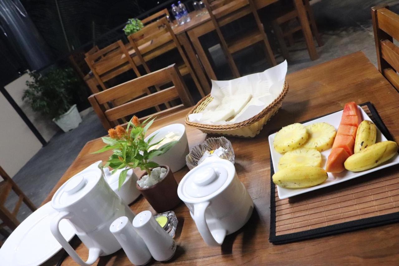 נגומבו Ryan Residence & Restaurant מראה חיצוני תמונה