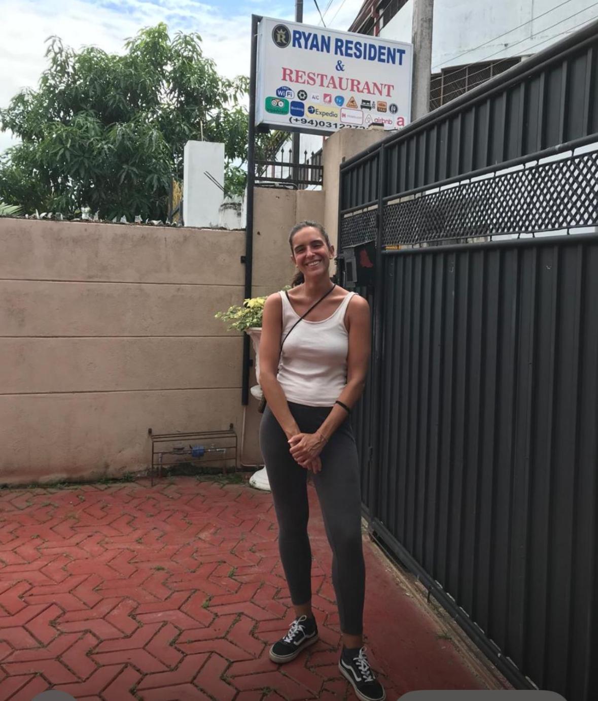 נגומבו Ryan Residence & Restaurant מראה חיצוני תמונה